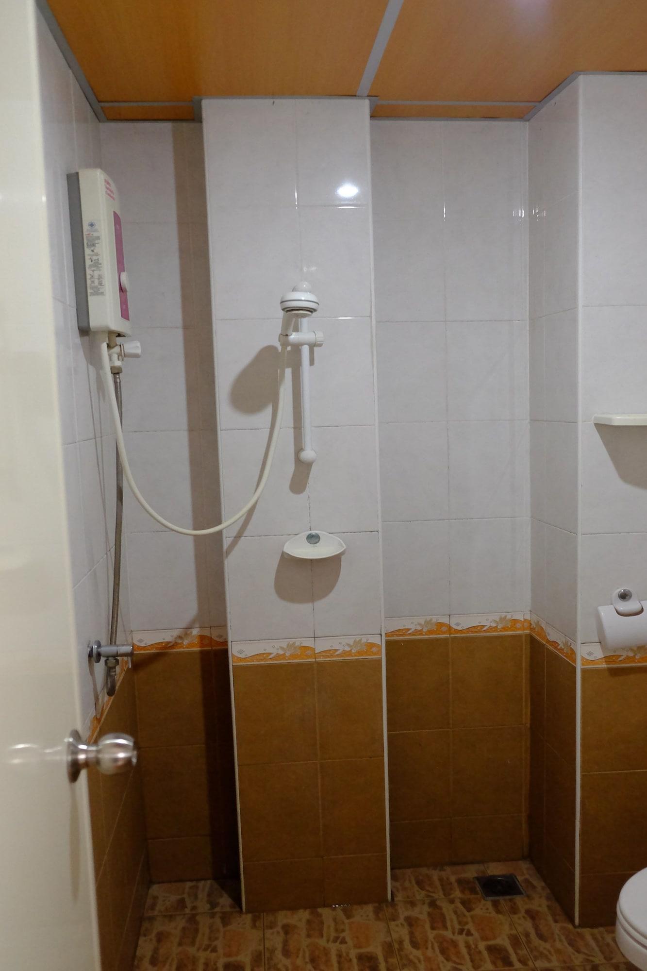Banchang Apartment And Hotel Rayong Exterior foto